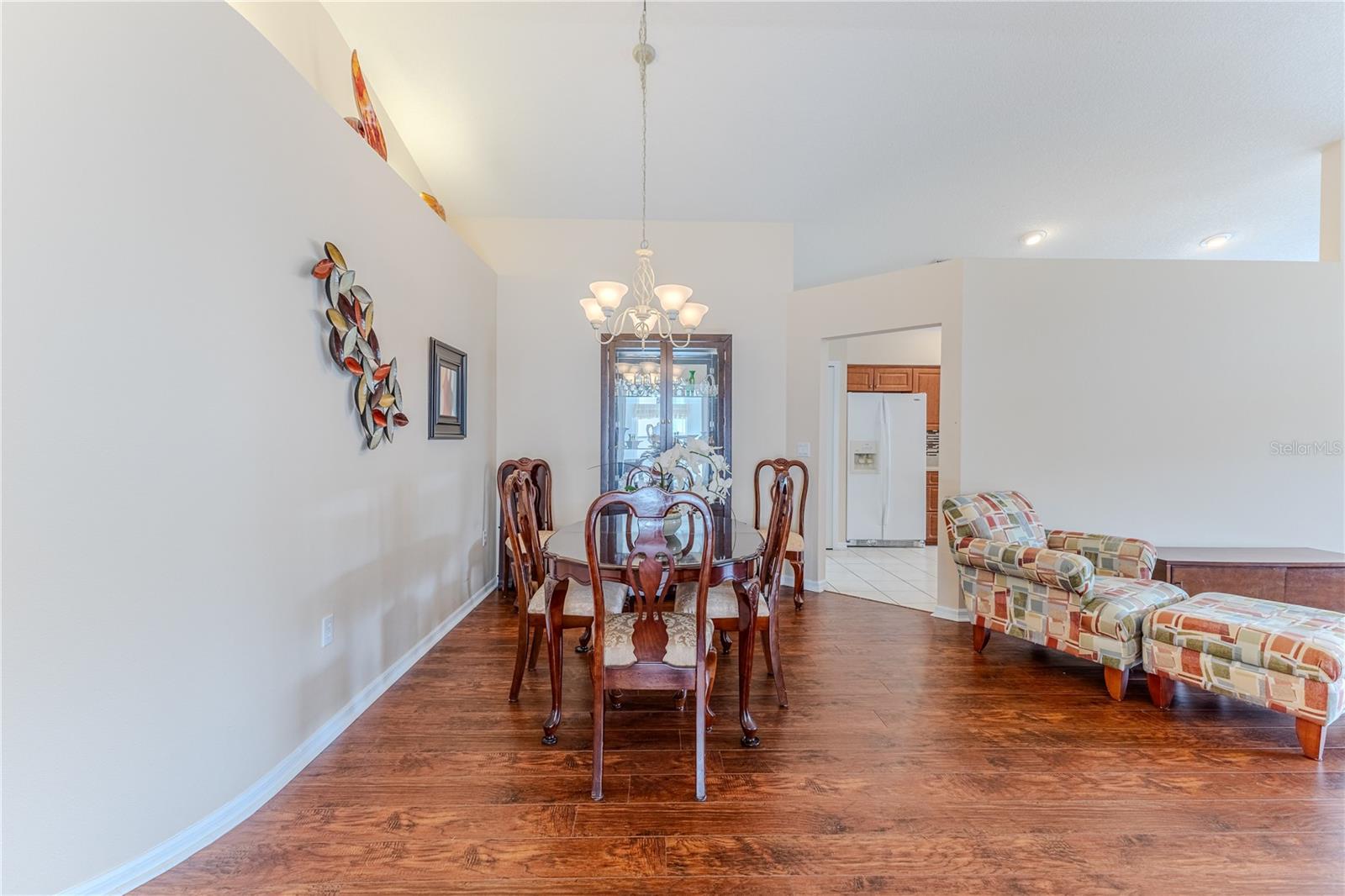 Image 13 of 52 For 14136 Whitecap Avenue