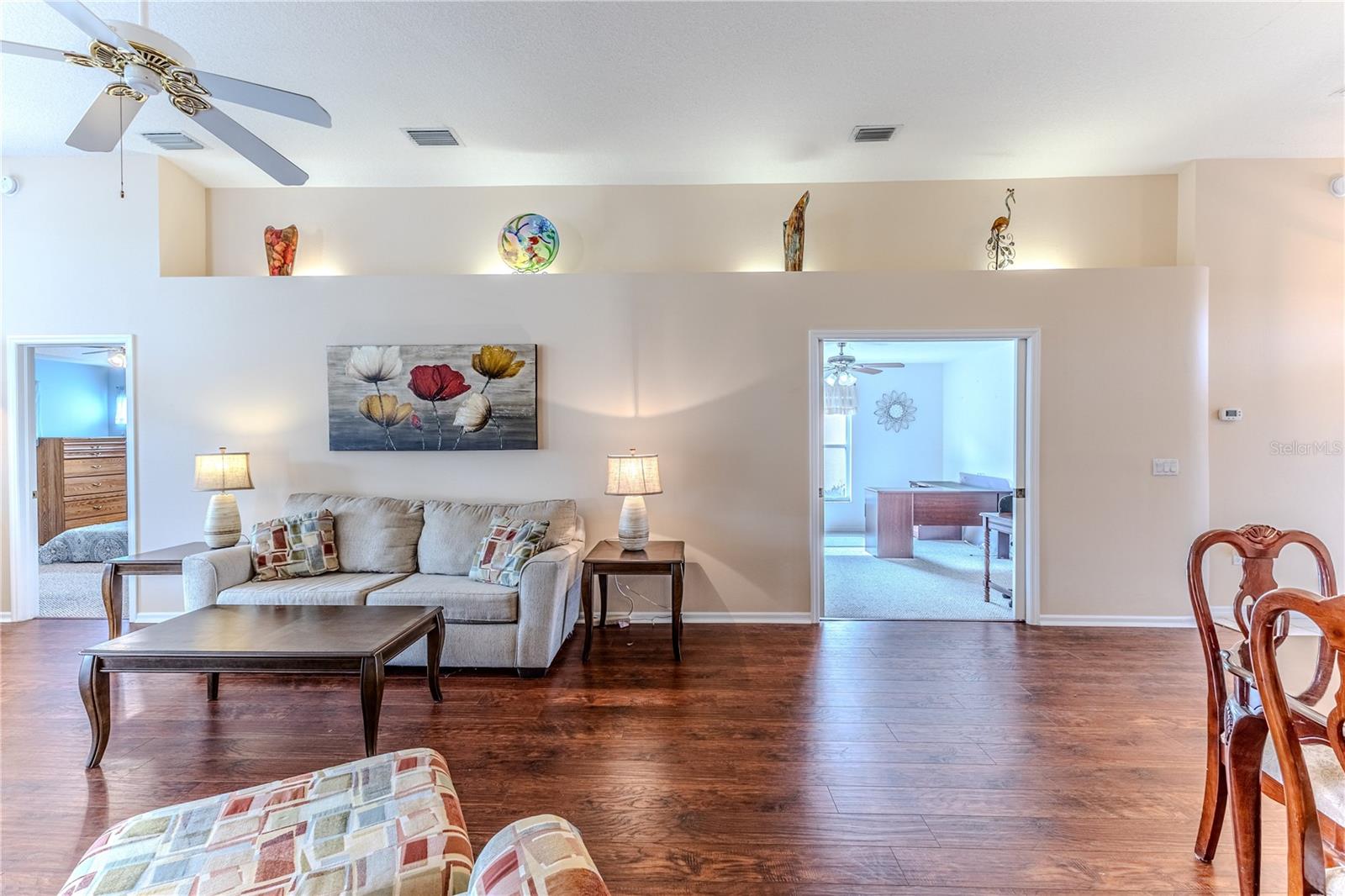 Image 16 of 52 For 14136 Whitecap Avenue