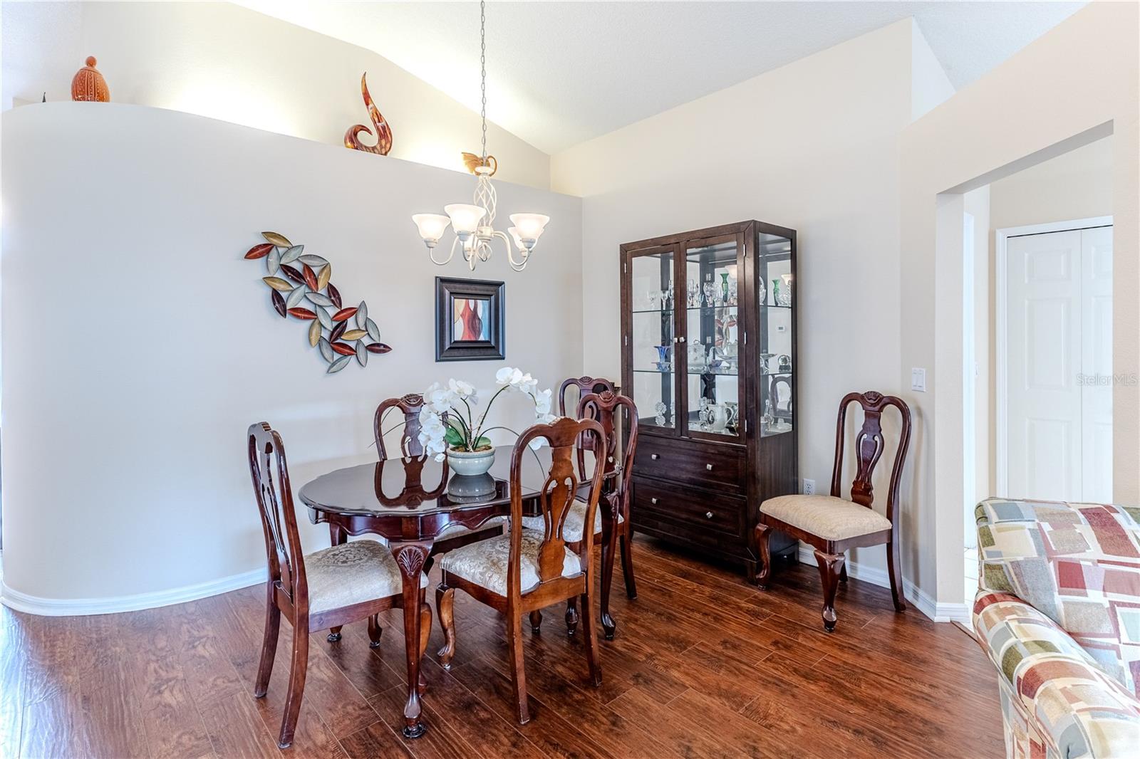 Image 20 of 52 For 14136 Whitecap Avenue