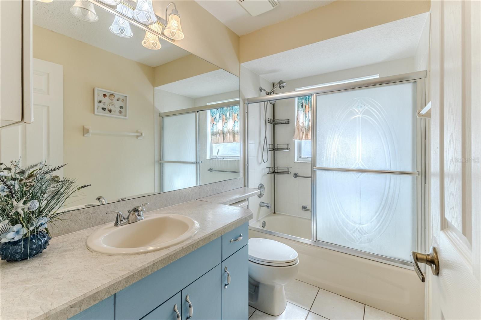 Image 35 of 52 For 14136 Whitecap Avenue