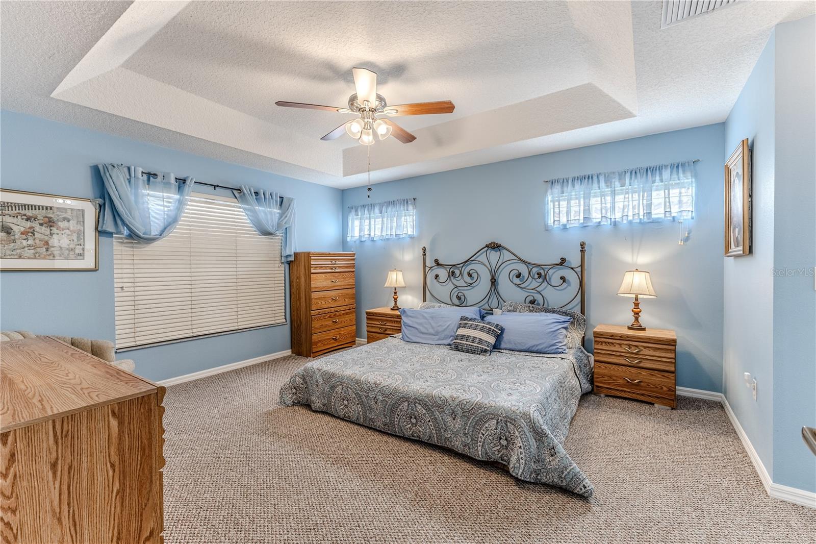 Image 36 of 52 For 14136 Whitecap Avenue