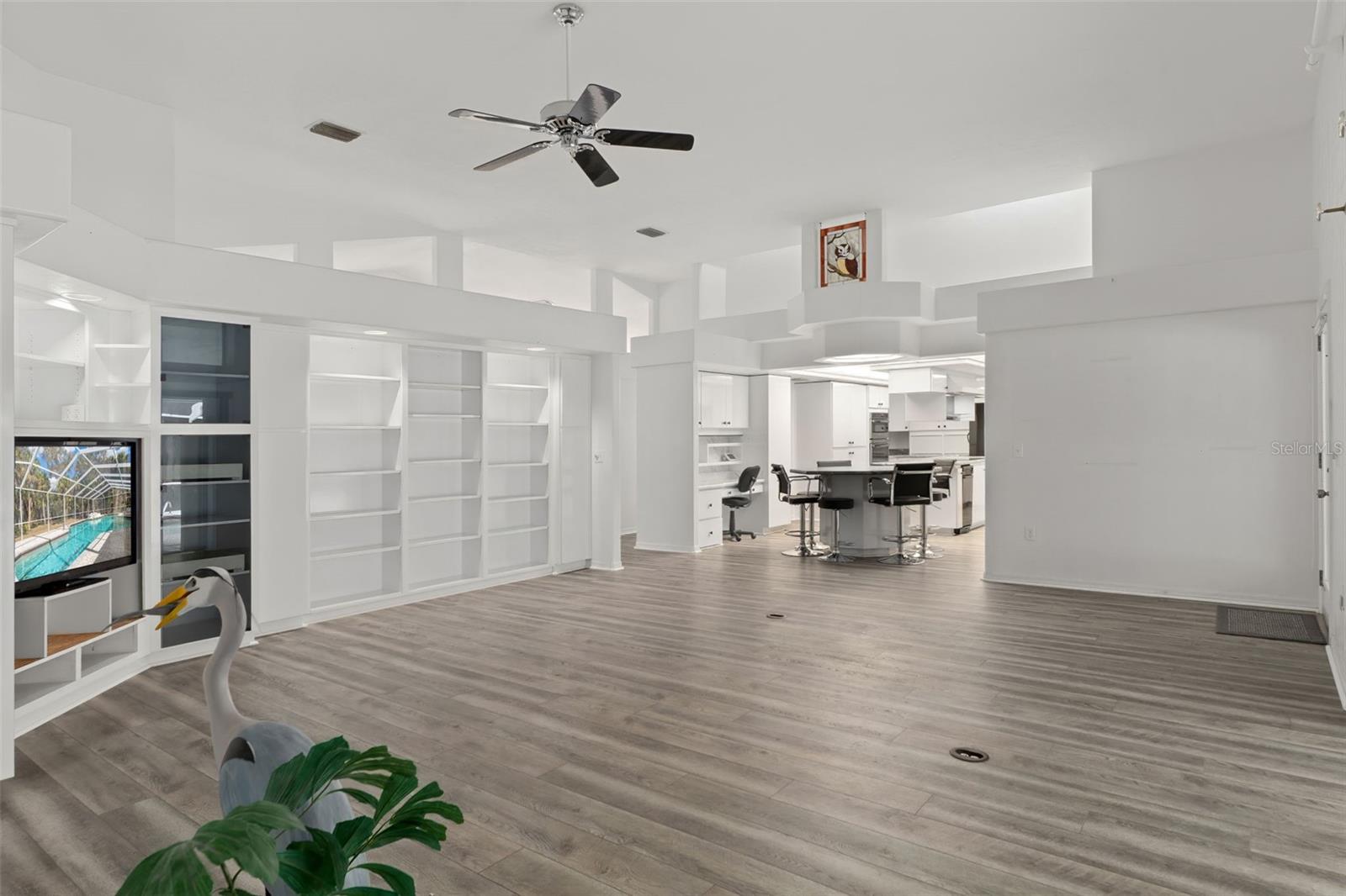 Listing photo id 32 for 35 Captains Cove Road