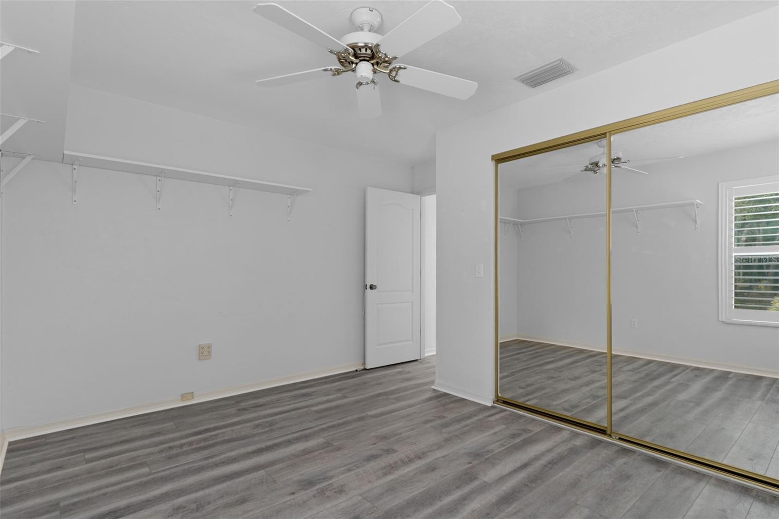 Listing photo id 41 for 35 Captains Cove Road