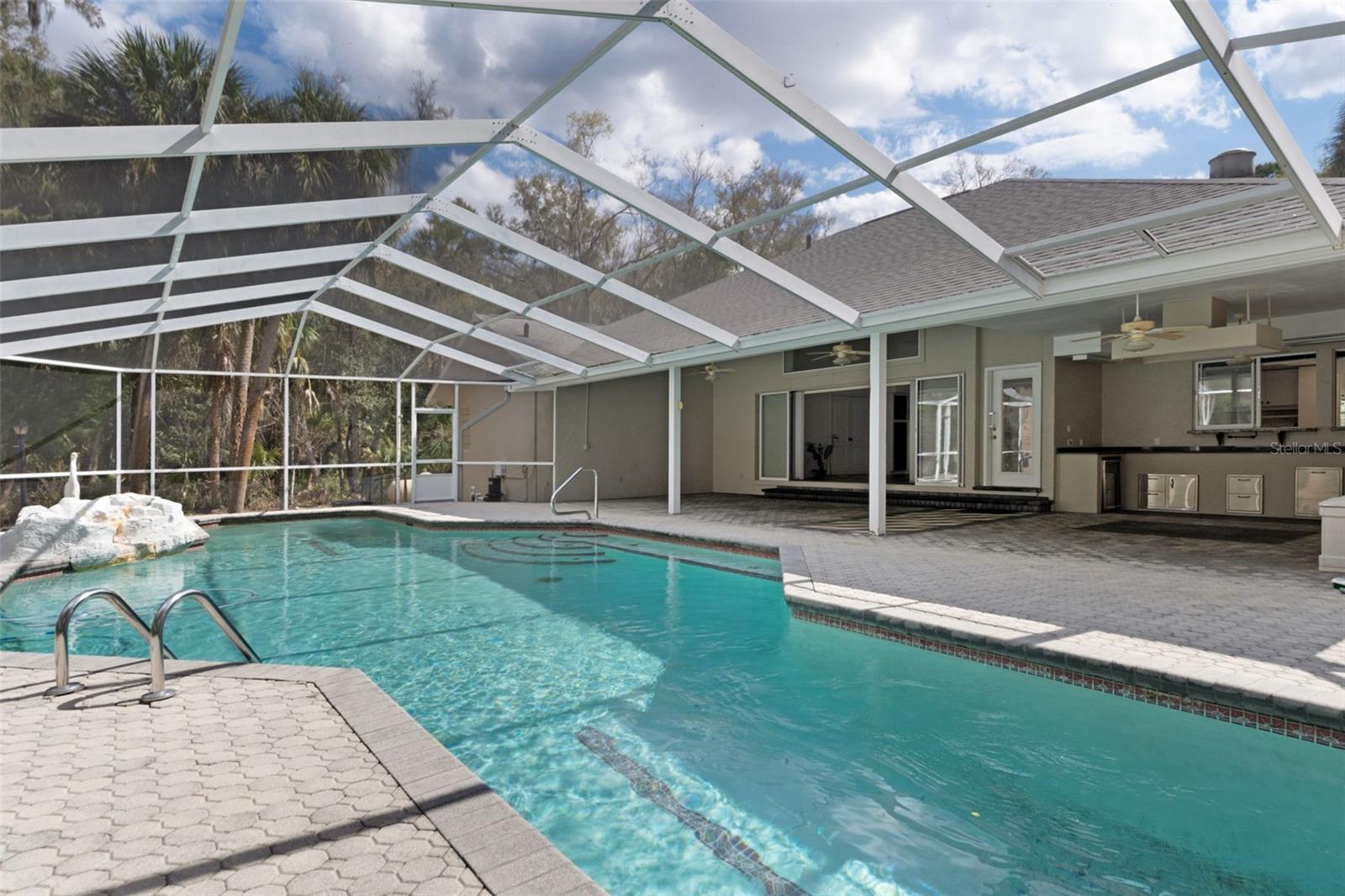 Listing photo id 49 for 35 Captains Cove Road