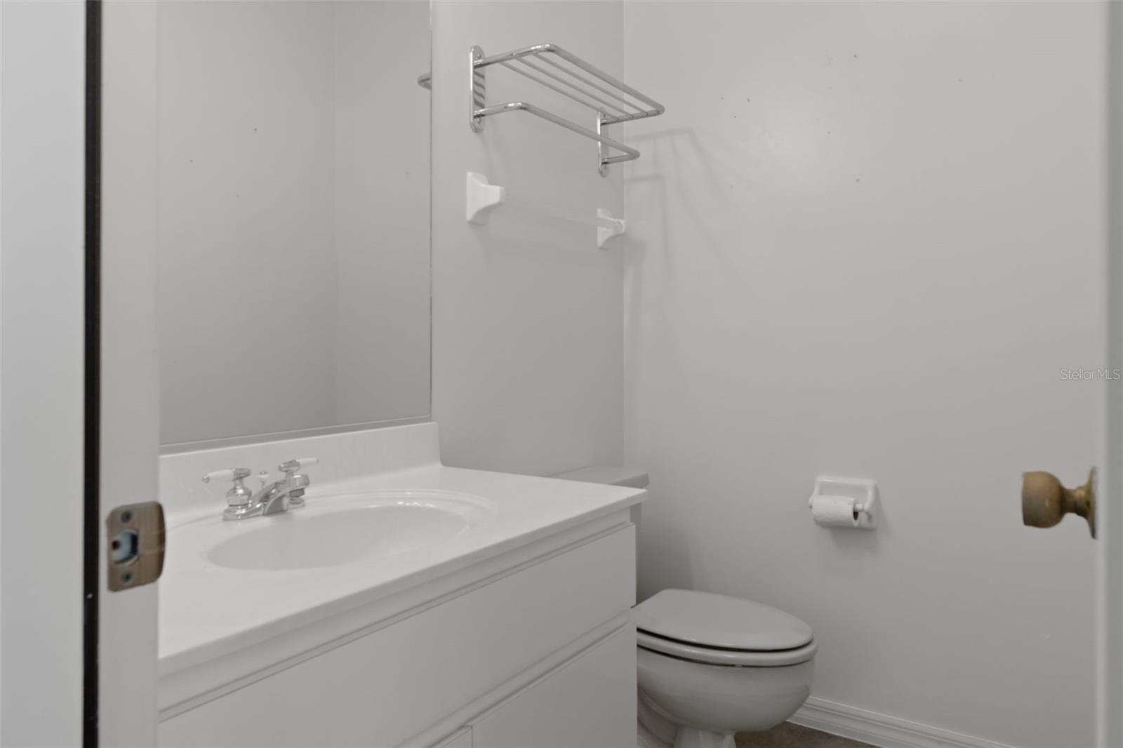 Listing photo id 54 for 35 Captains Cove Road