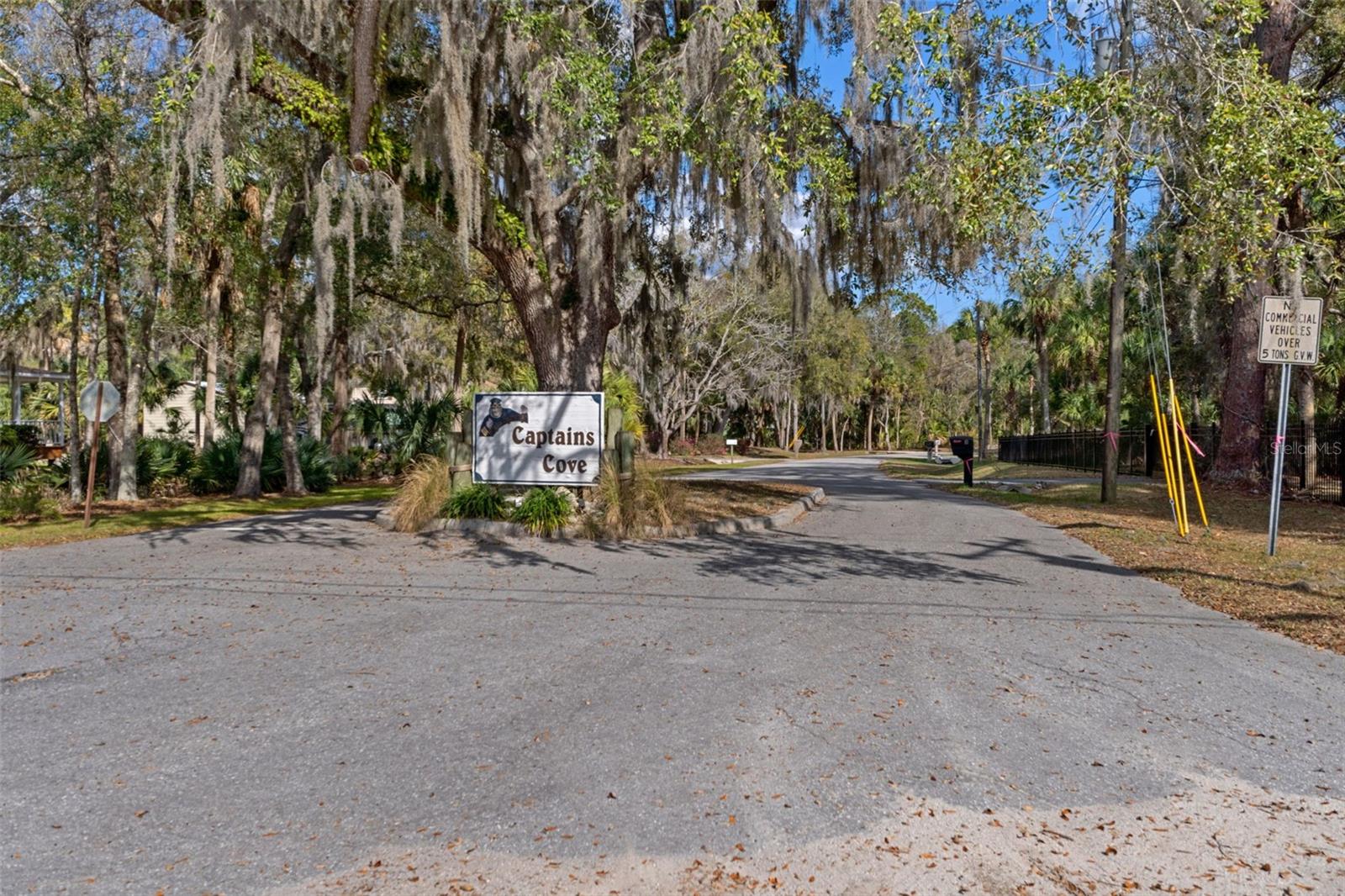 Listing photo id 64 for 35 Captains Cove Road