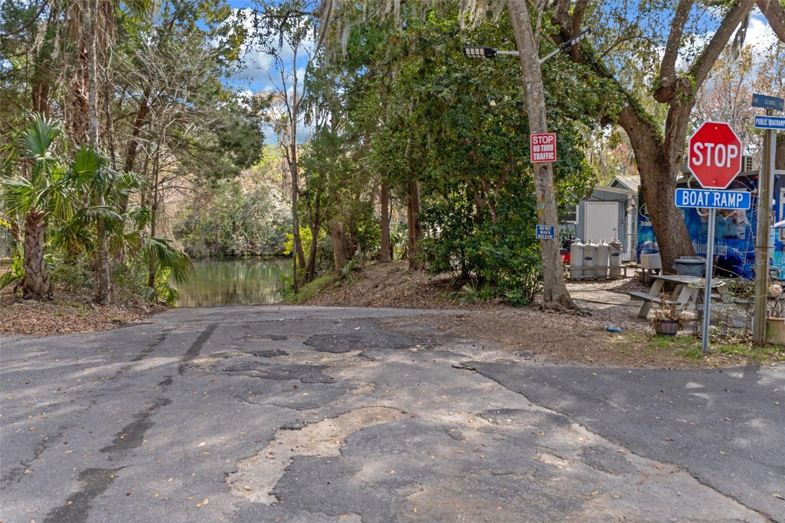 Listing photo id 65 for 35 Captains Cove Road