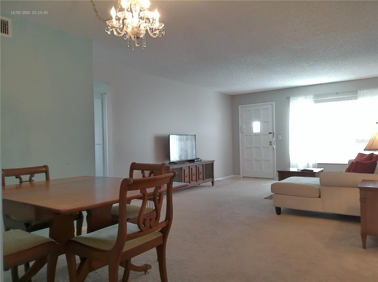 Image 12 of 77 For 2456 Ecuadorian Way 38