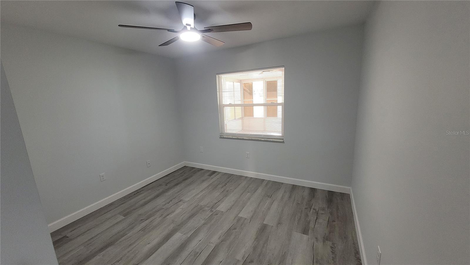 Image 18 of 31 For 7820 Jenner Avenue