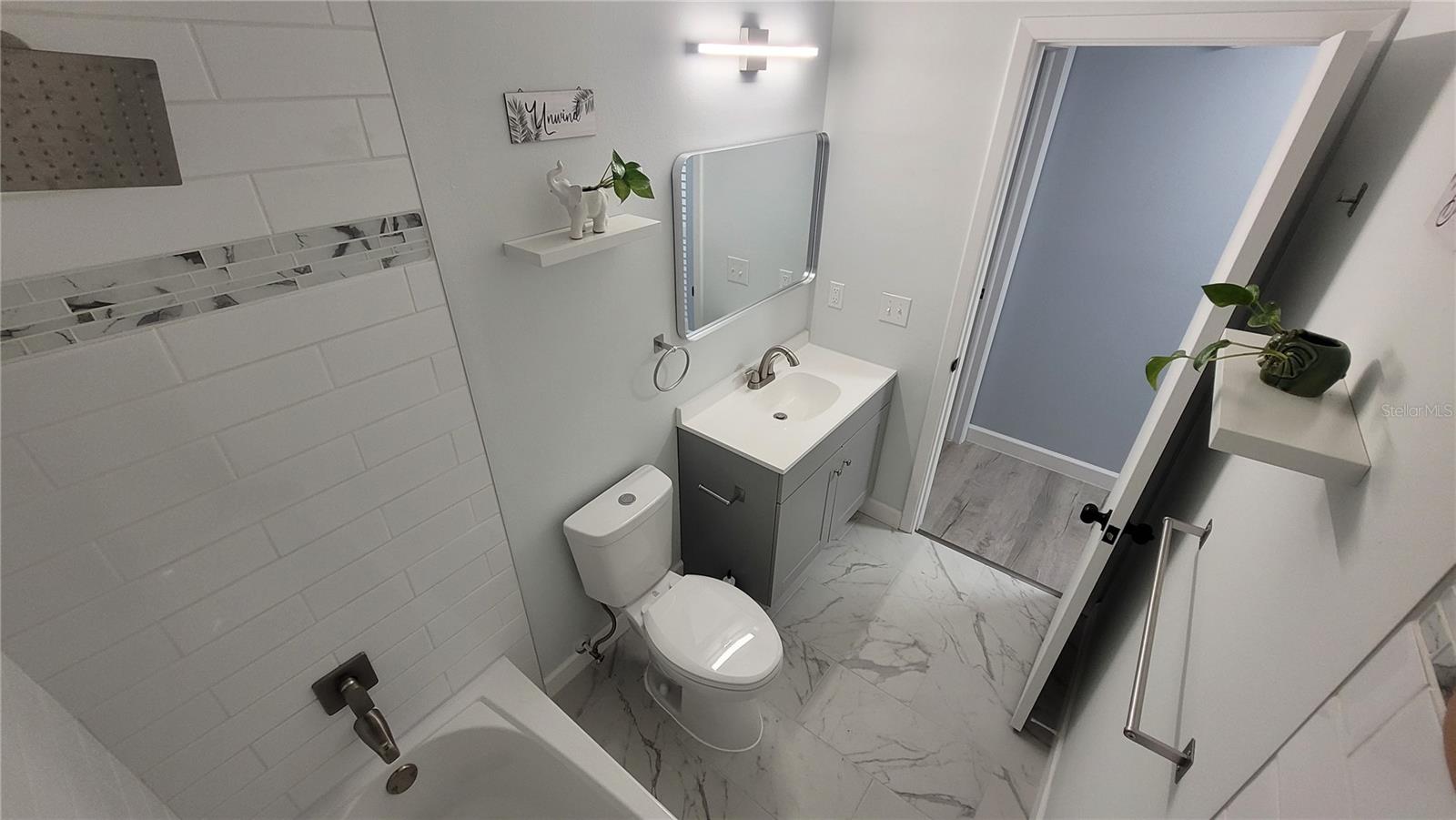 Image 21 of 31 For 7820 Jenner Avenue