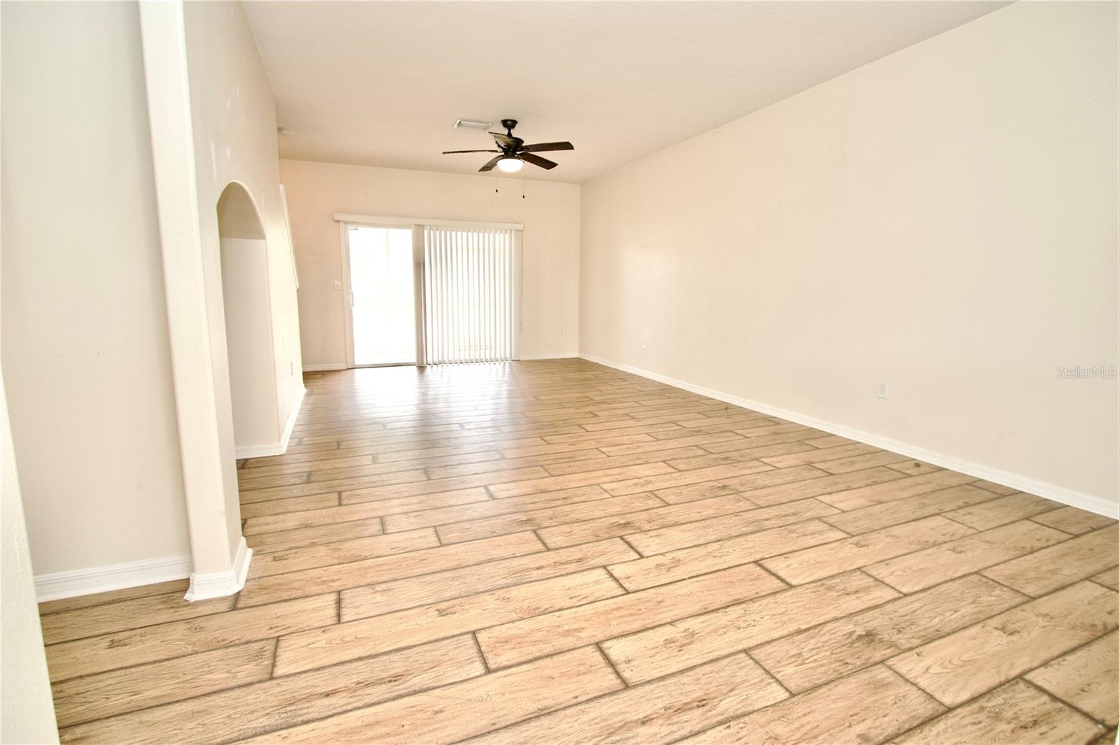 Image 12 of 35 For 1144 Sleepy Oak Drive