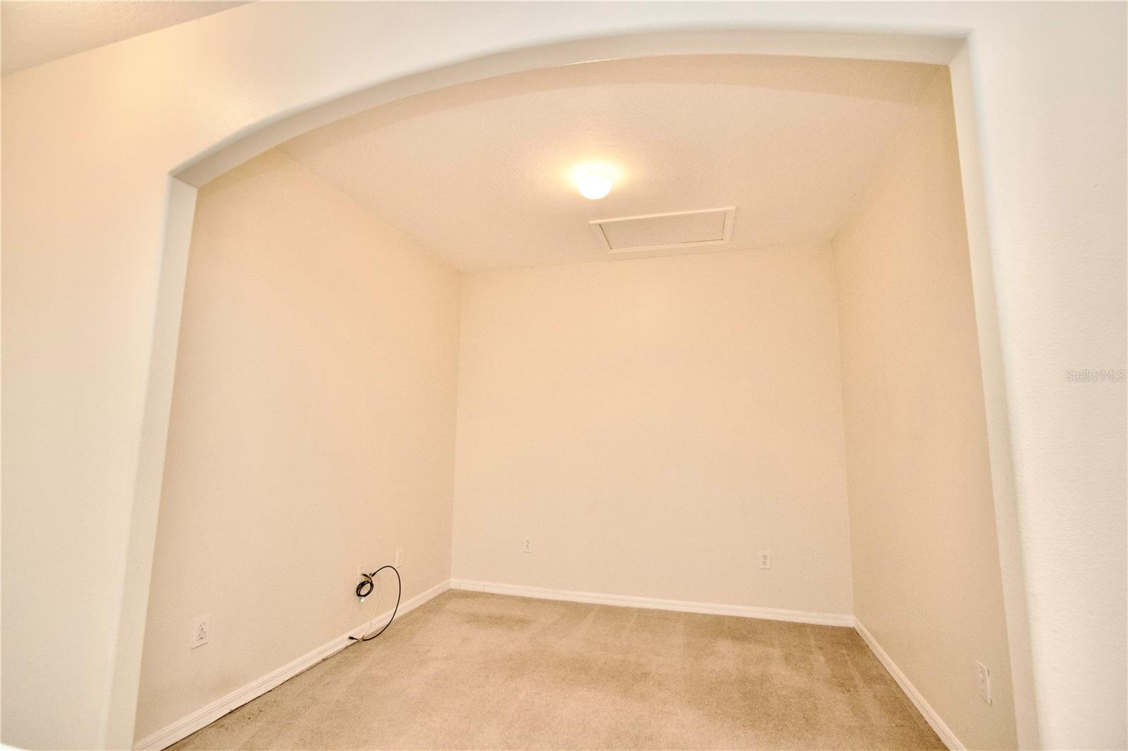 Image 18 of 35 For 1144 Sleepy Oak Drive