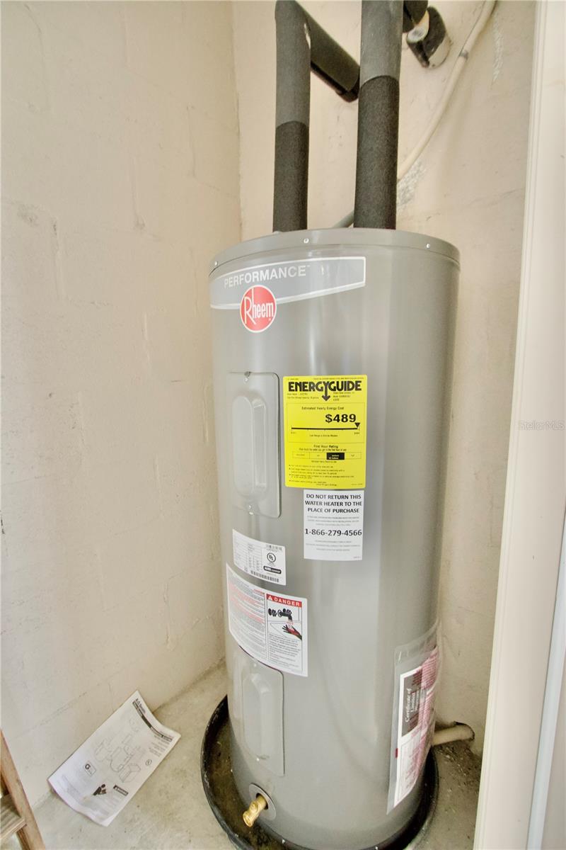 Image 25 of 35 For 1144 Sleepy Oak Drive