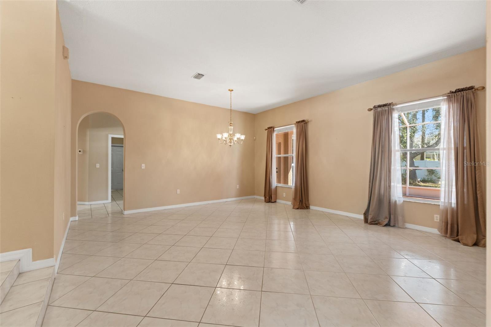 Image 21 of 53 For 4730 Mahogany Court