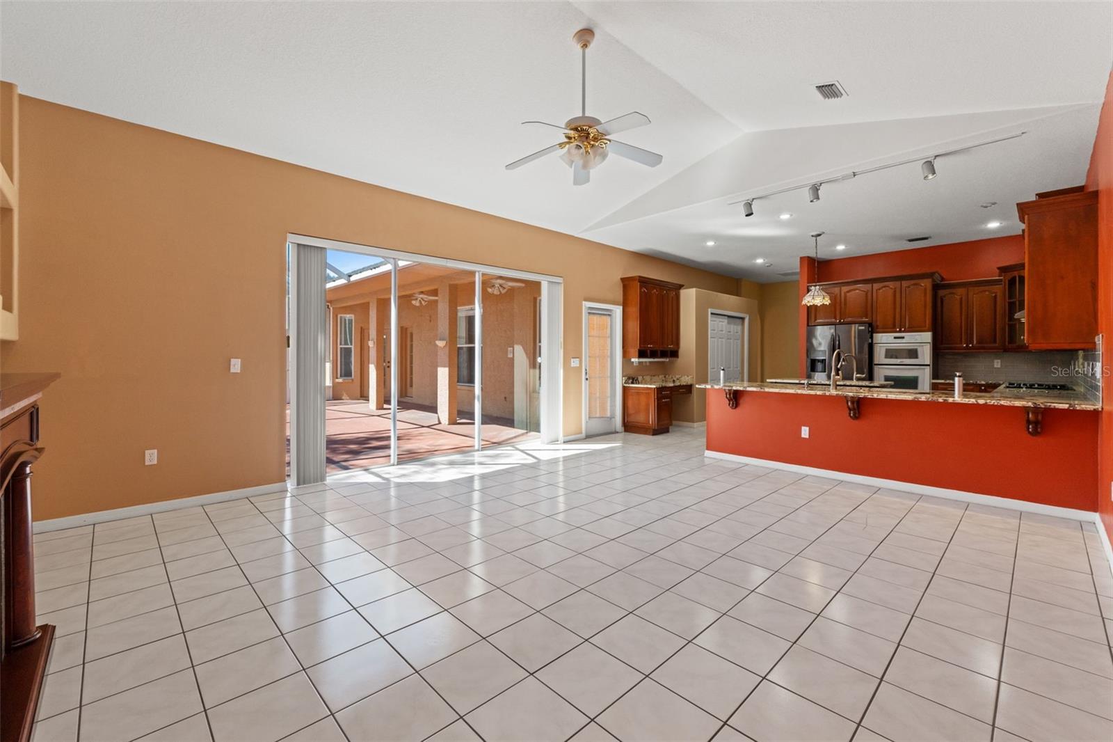 Image 31 of 53 For 4730 Mahogany Court