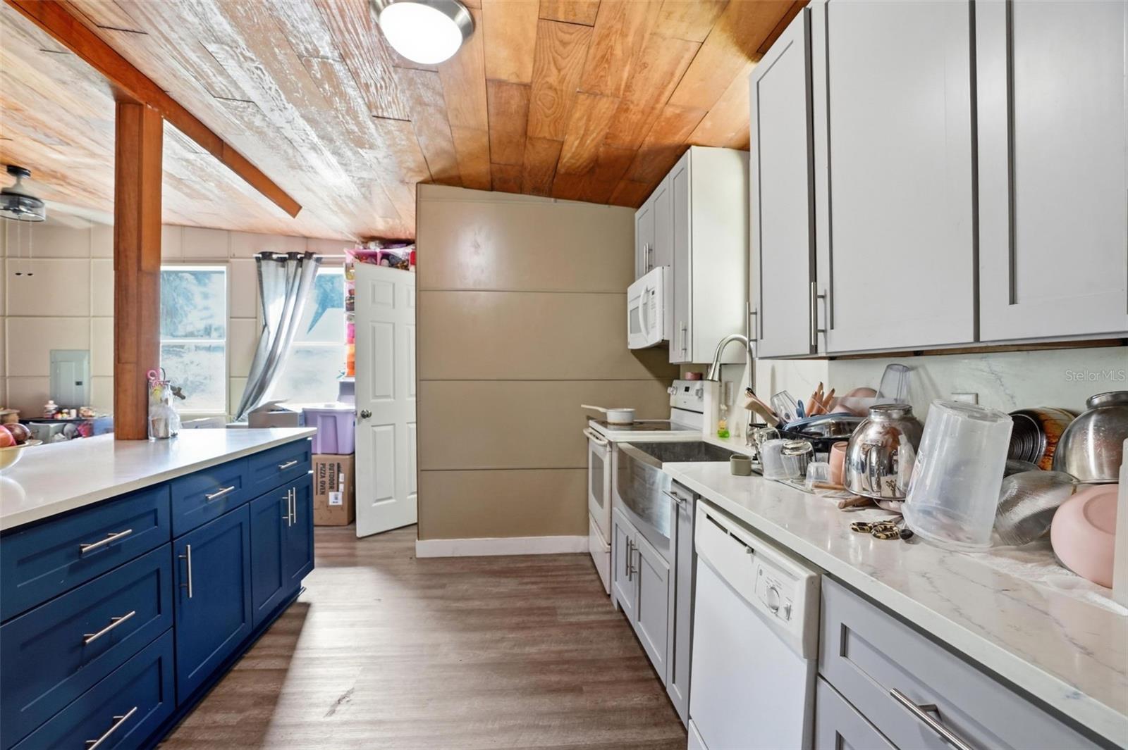 Image 10 of 18 For 320 Otis Avenue