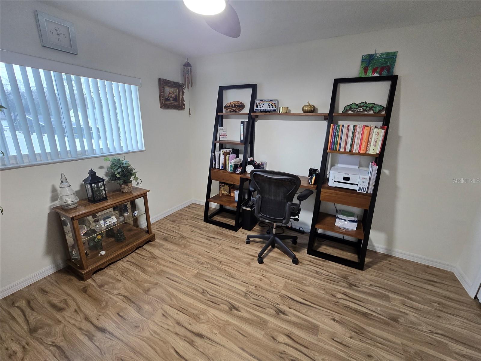 Image 13 of 25 For 12214 Legend Street