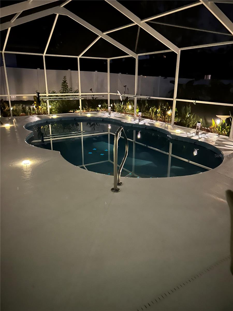 Image 23 of 25 For 12214 Legend Street