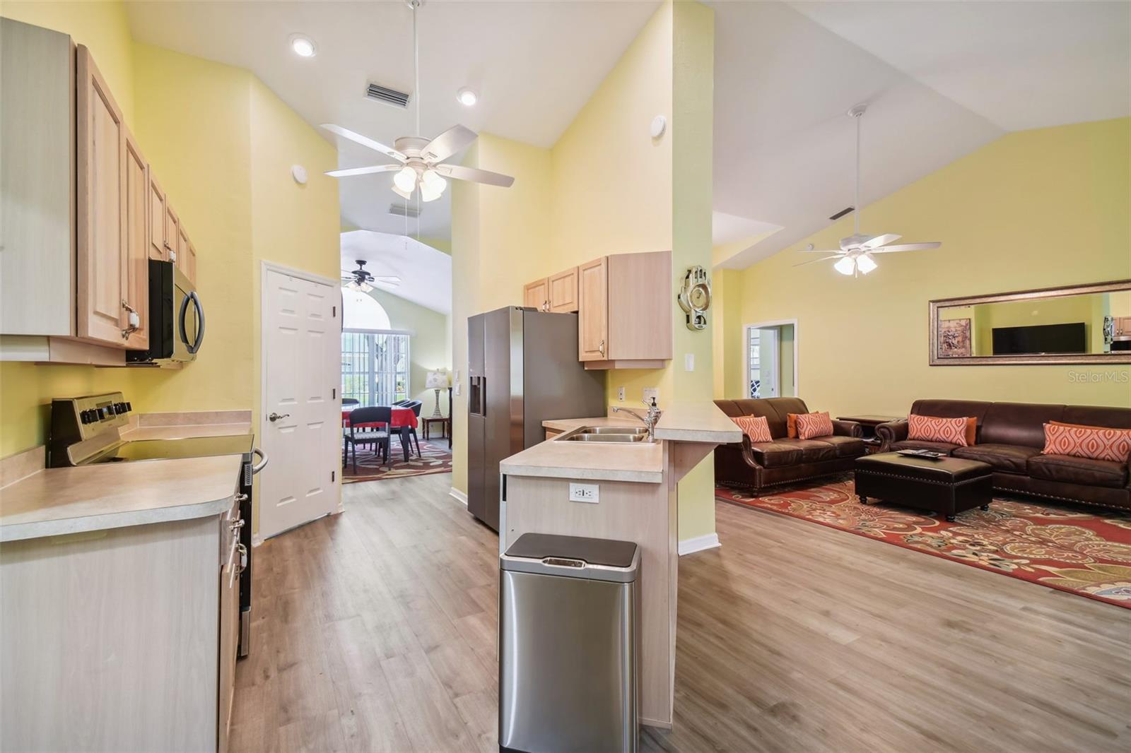 Image 12 of 54 For 12728 Flamingo Parkway