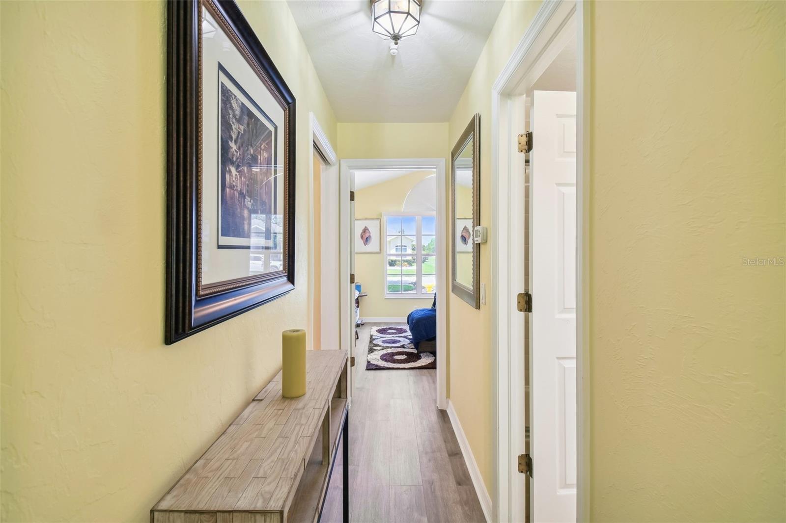 Image 21 of 54 For 12728 Flamingo Parkway