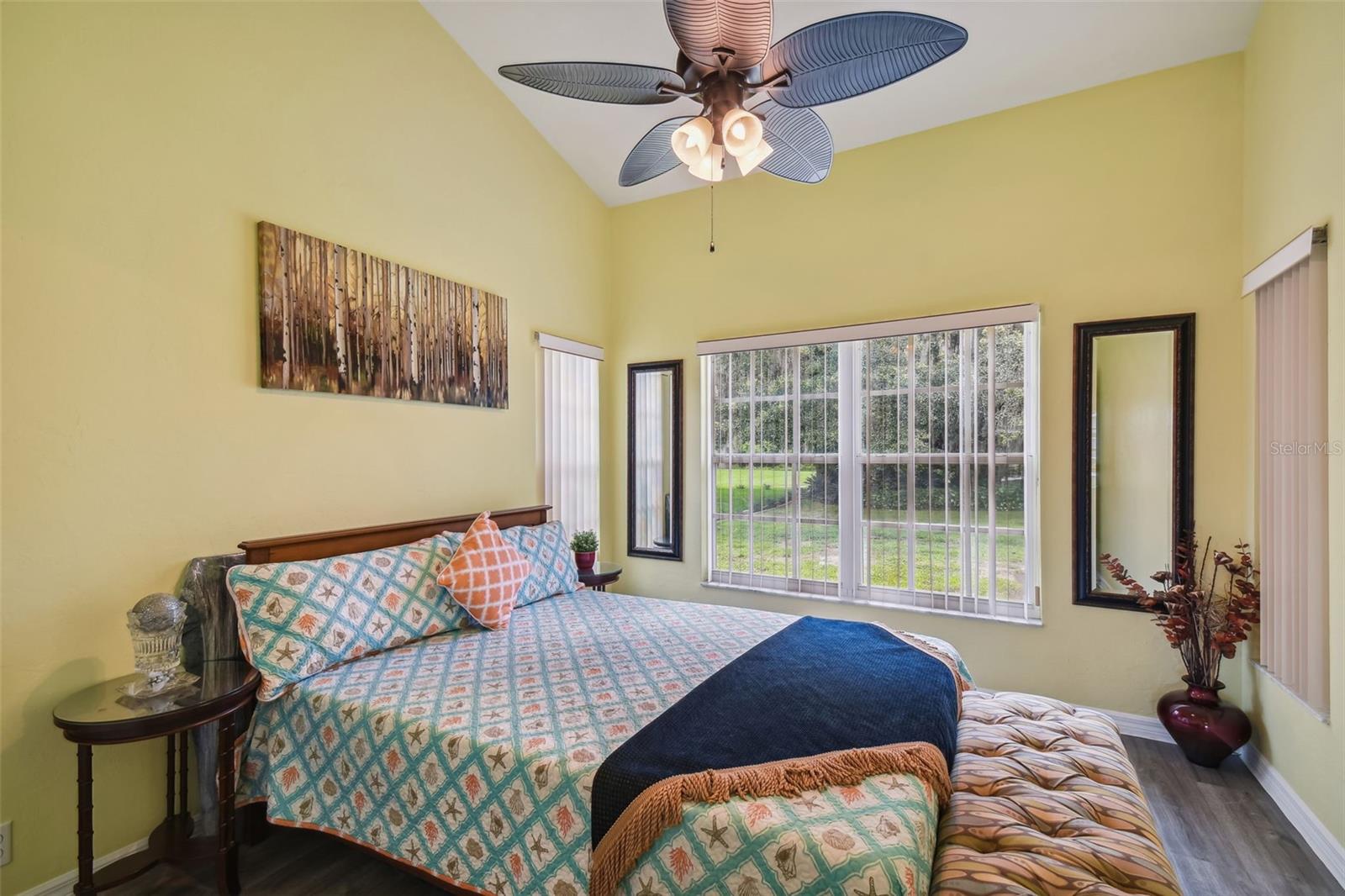 Image 25 of 54 For 12728 Flamingo Parkway