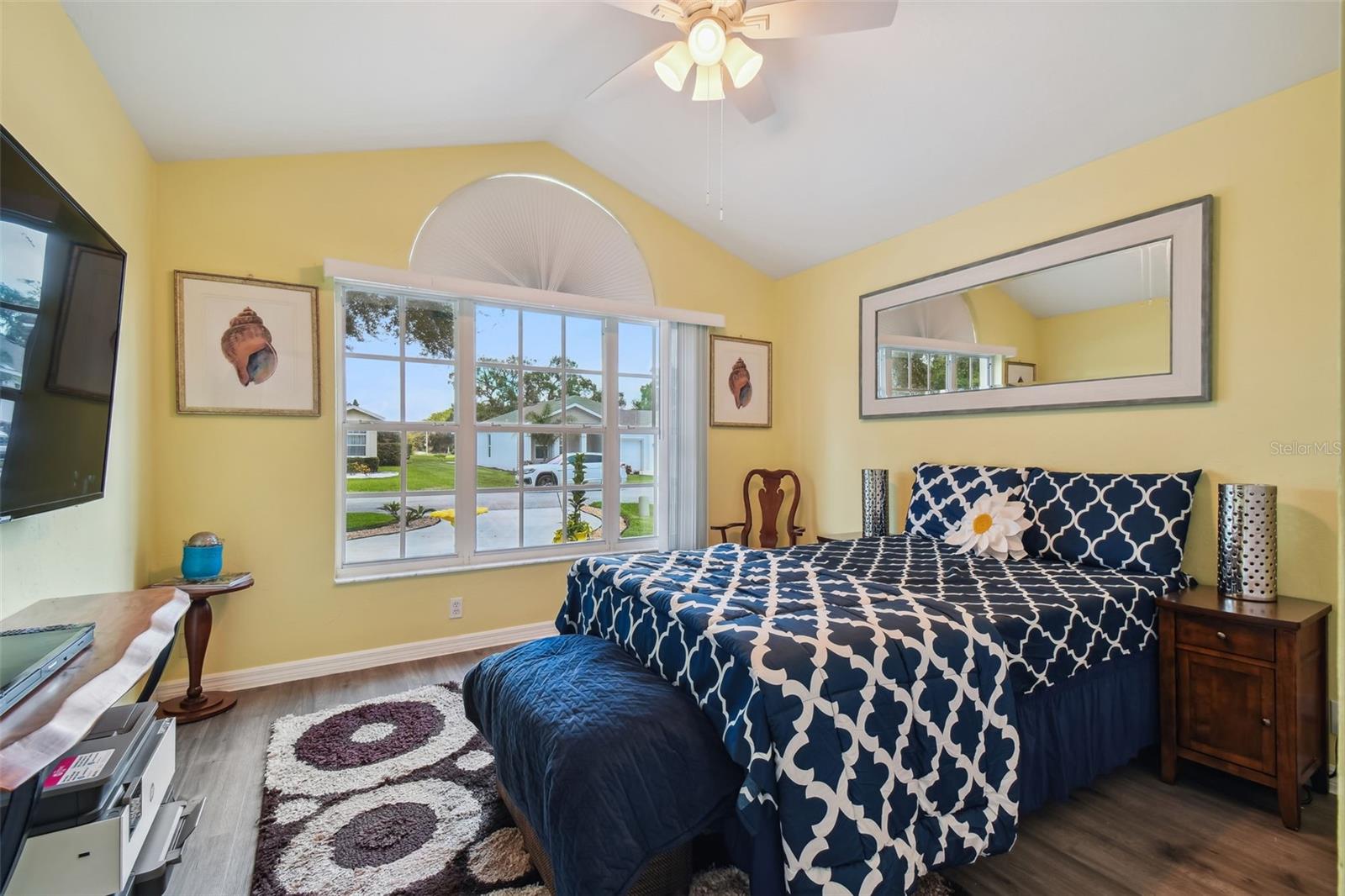 Image 27 of 54 For 12728 Flamingo Parkway