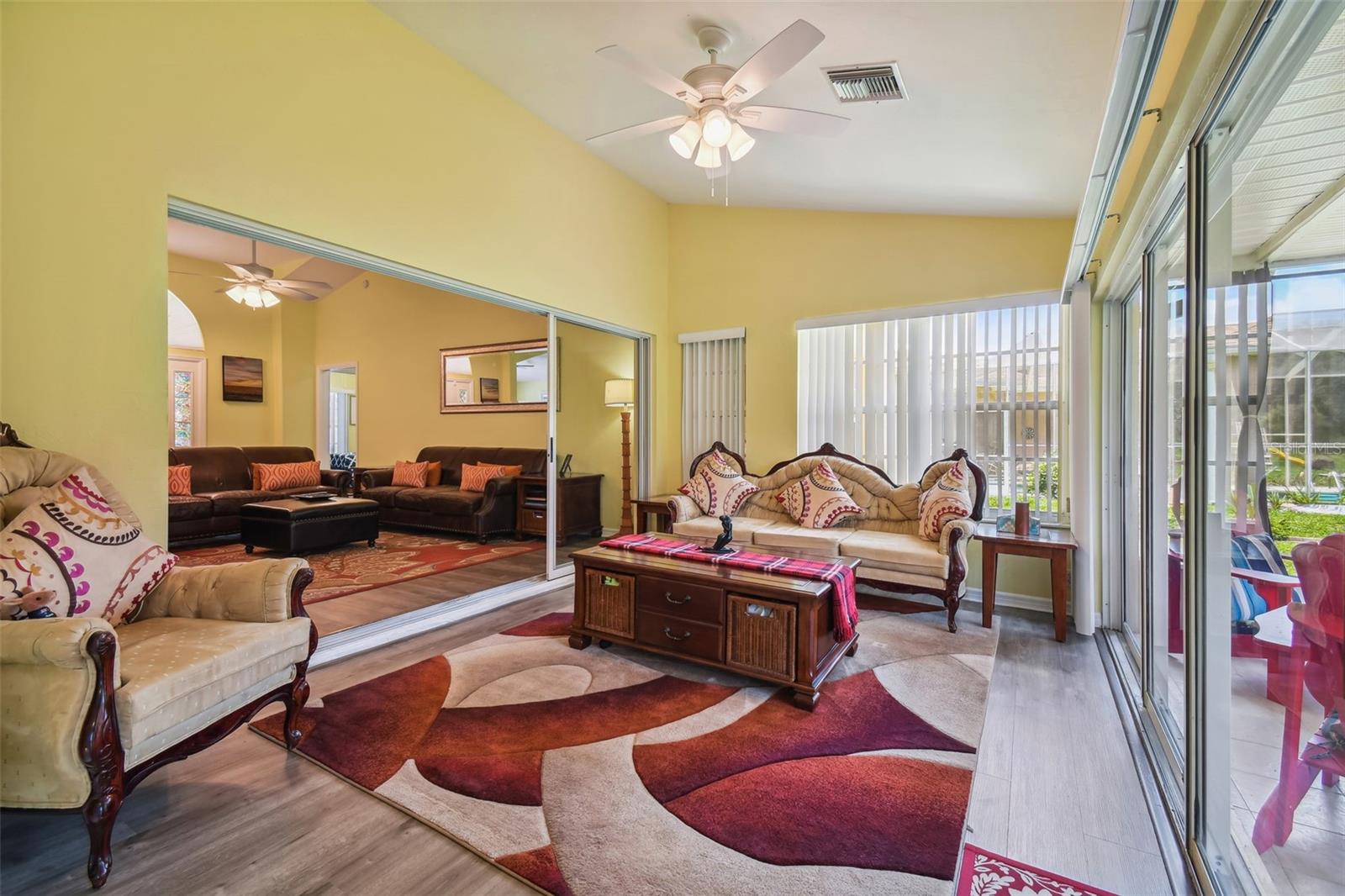 Image 37 of 54 For 12728 Flamingo Parkway