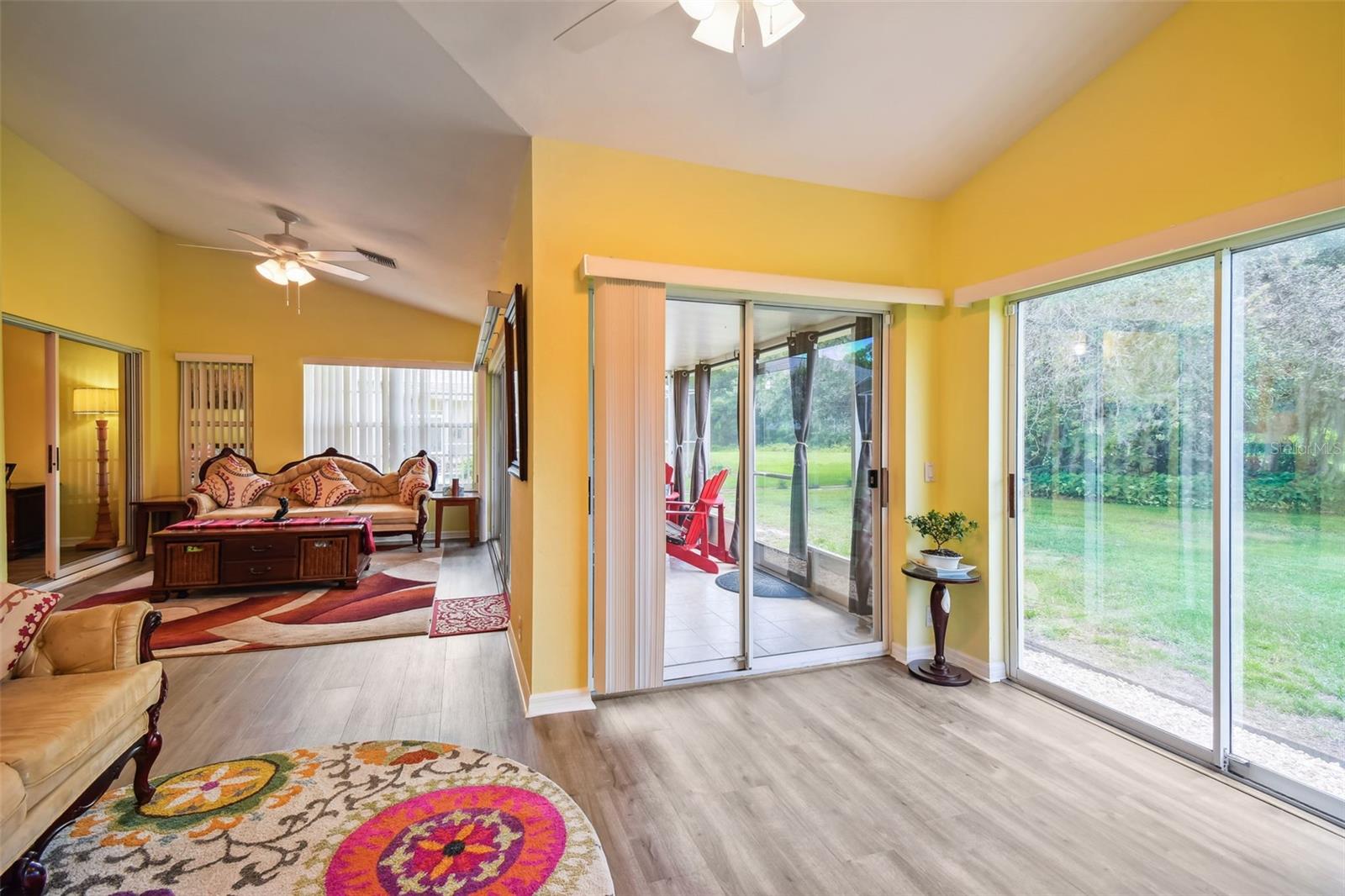 Image 42 of 54 For 12728 Flamingo Parkway