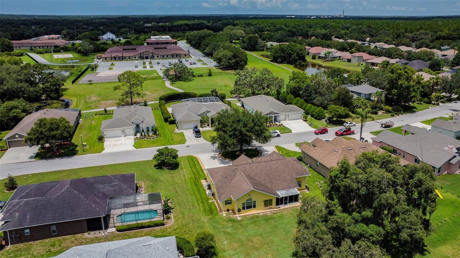 Image 52 of 54 For 12728 Flamingo Parkway