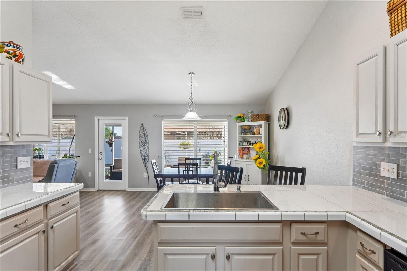 Image 15 of 57 For 10318 Gifford Drive