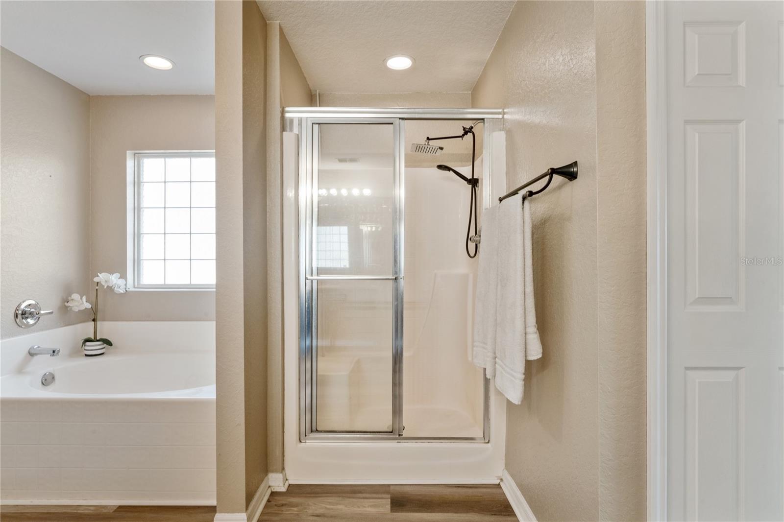 Image 28 of 57 For 10318 Gifford Drive