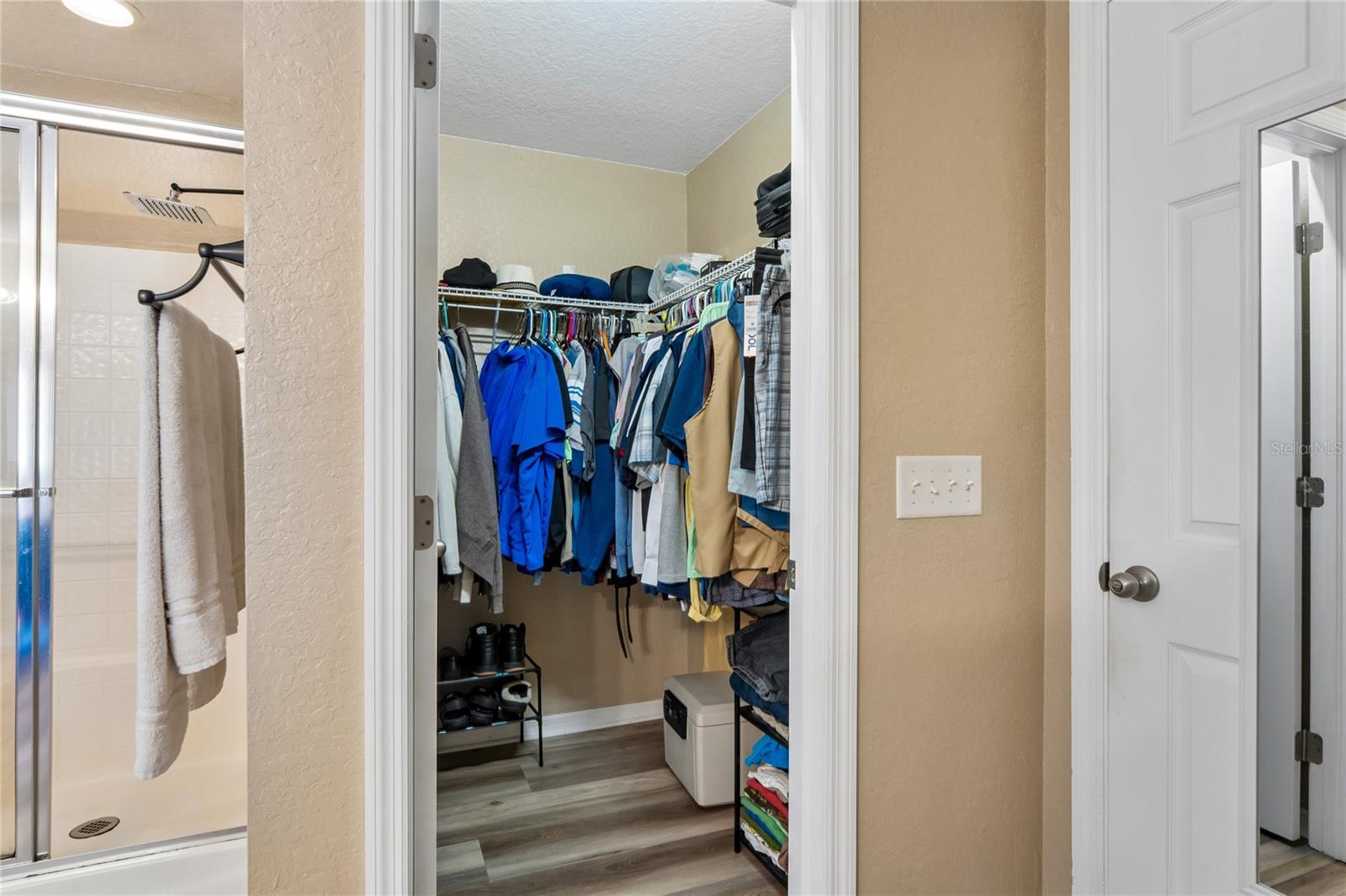 Image 29 of 57 For 10318 Gifford Drive