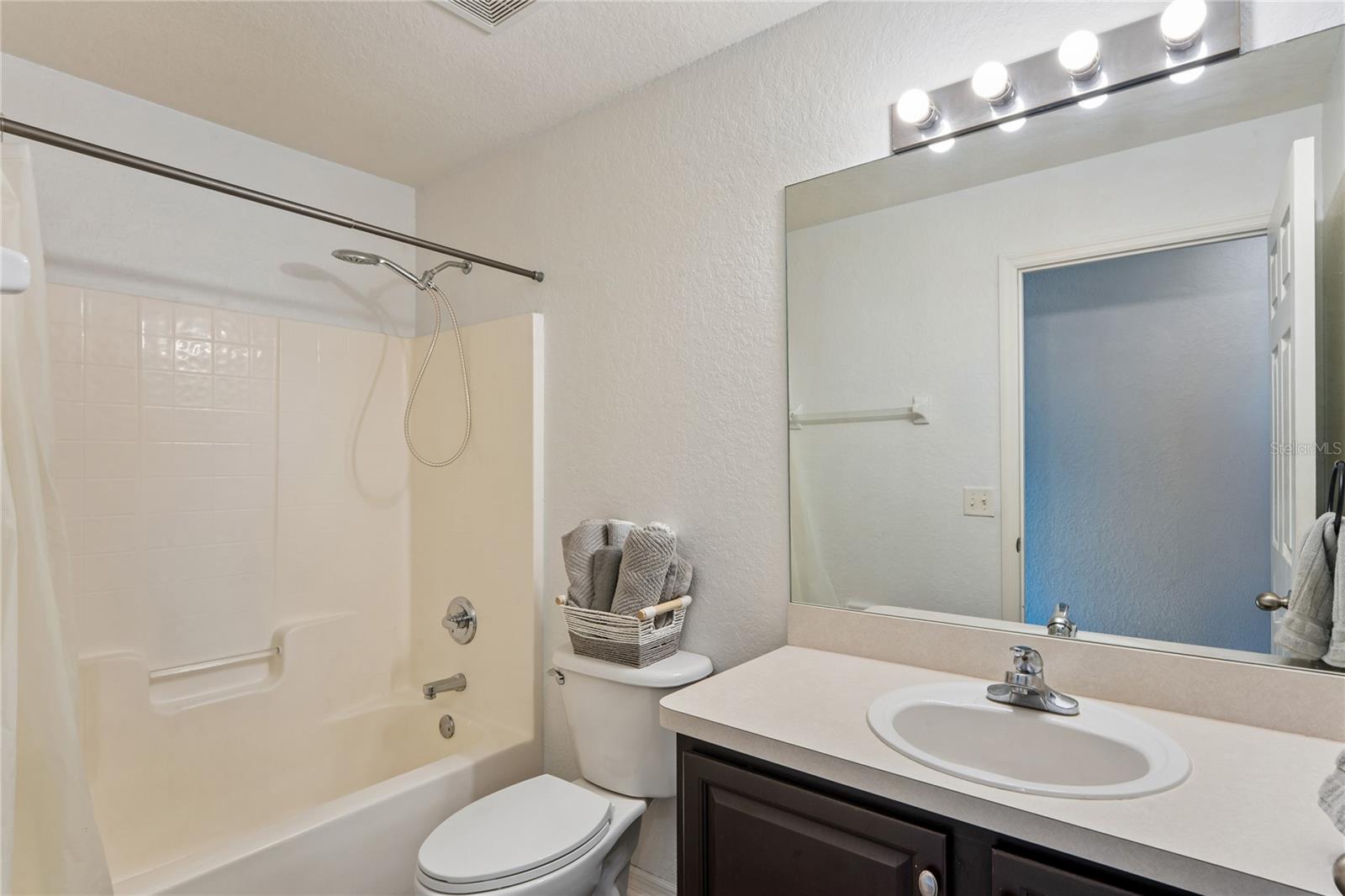 Image 35 of 57 For 10318 Gifford Drive