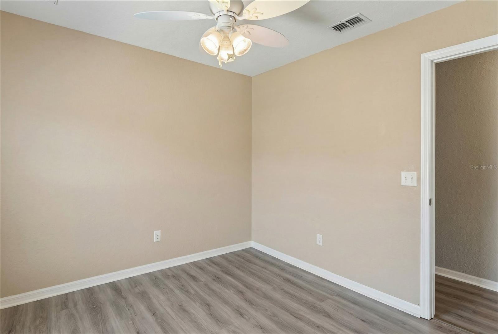 Image 38 of 57 For 10318 Gifford Drive