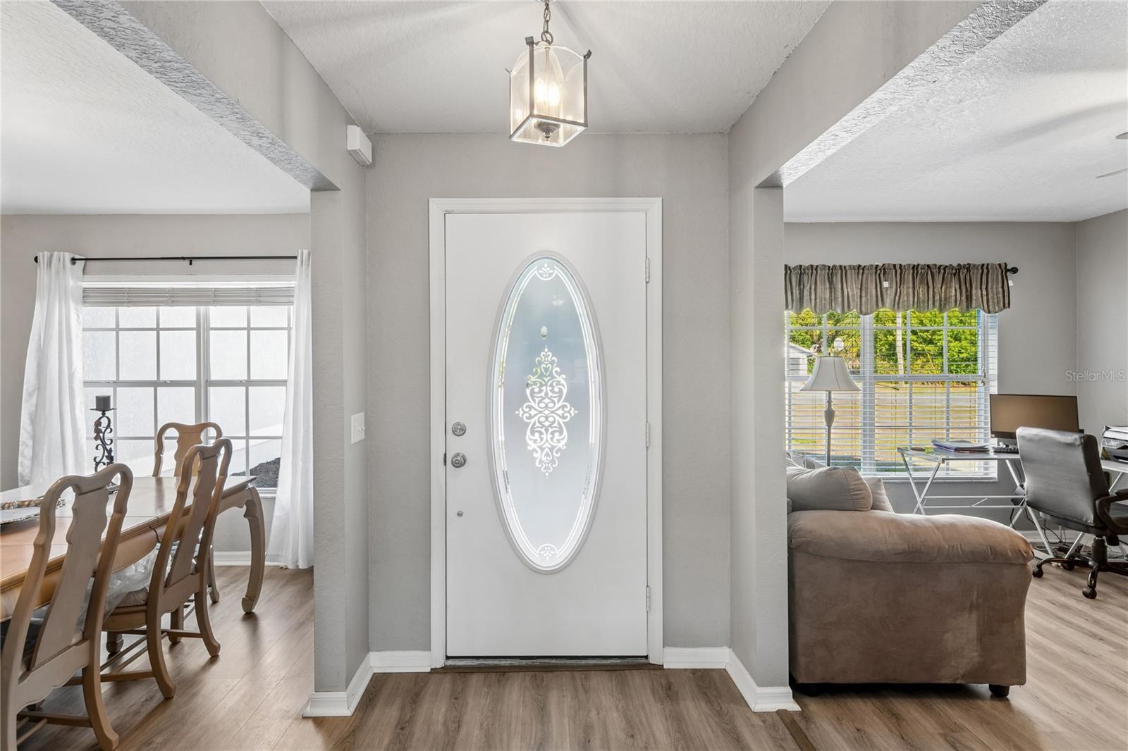 Image 5 of 57 For 10318 Gifford Drive