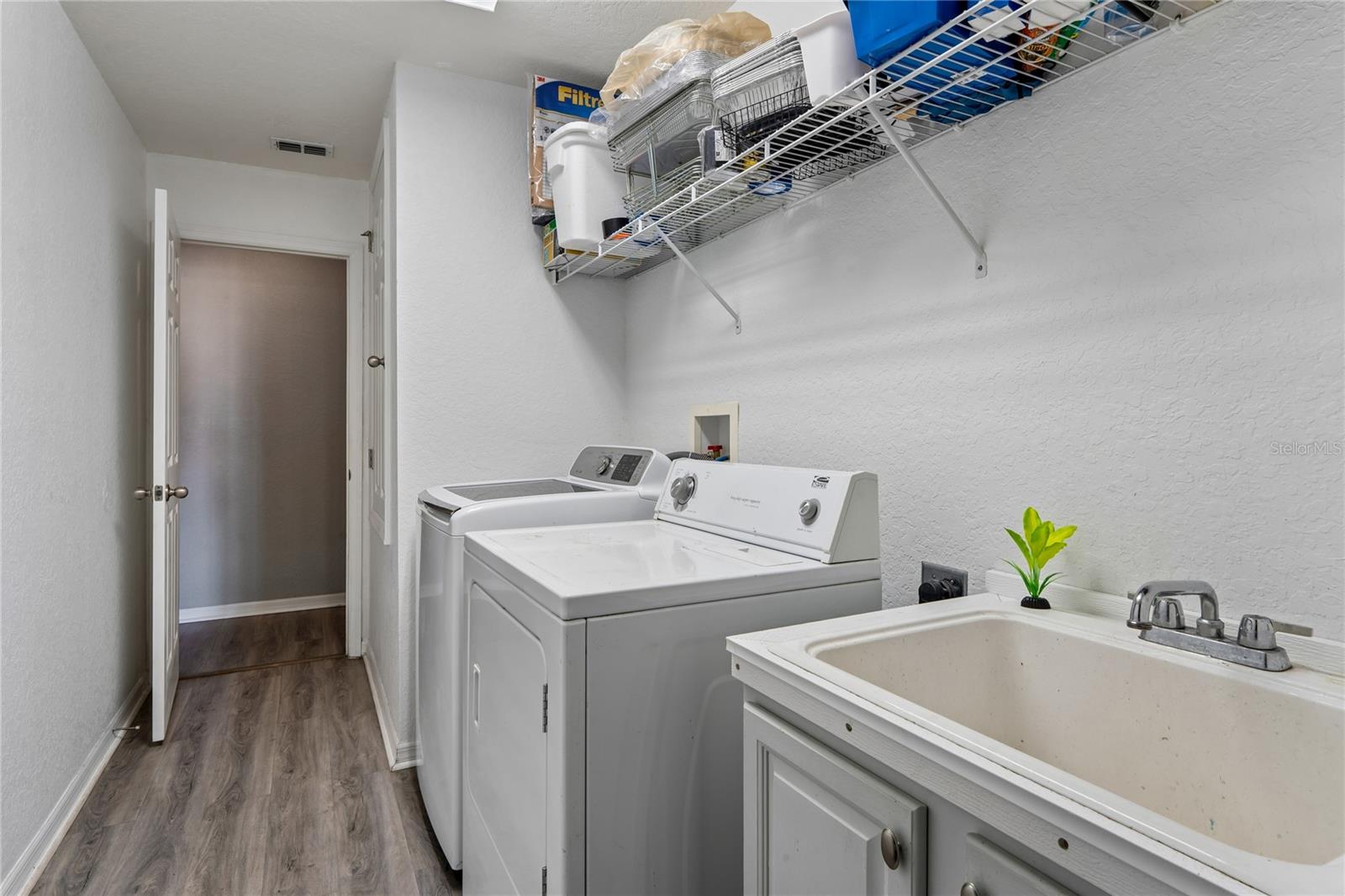 Image 52 of 57 For 10318 Gifford Drive