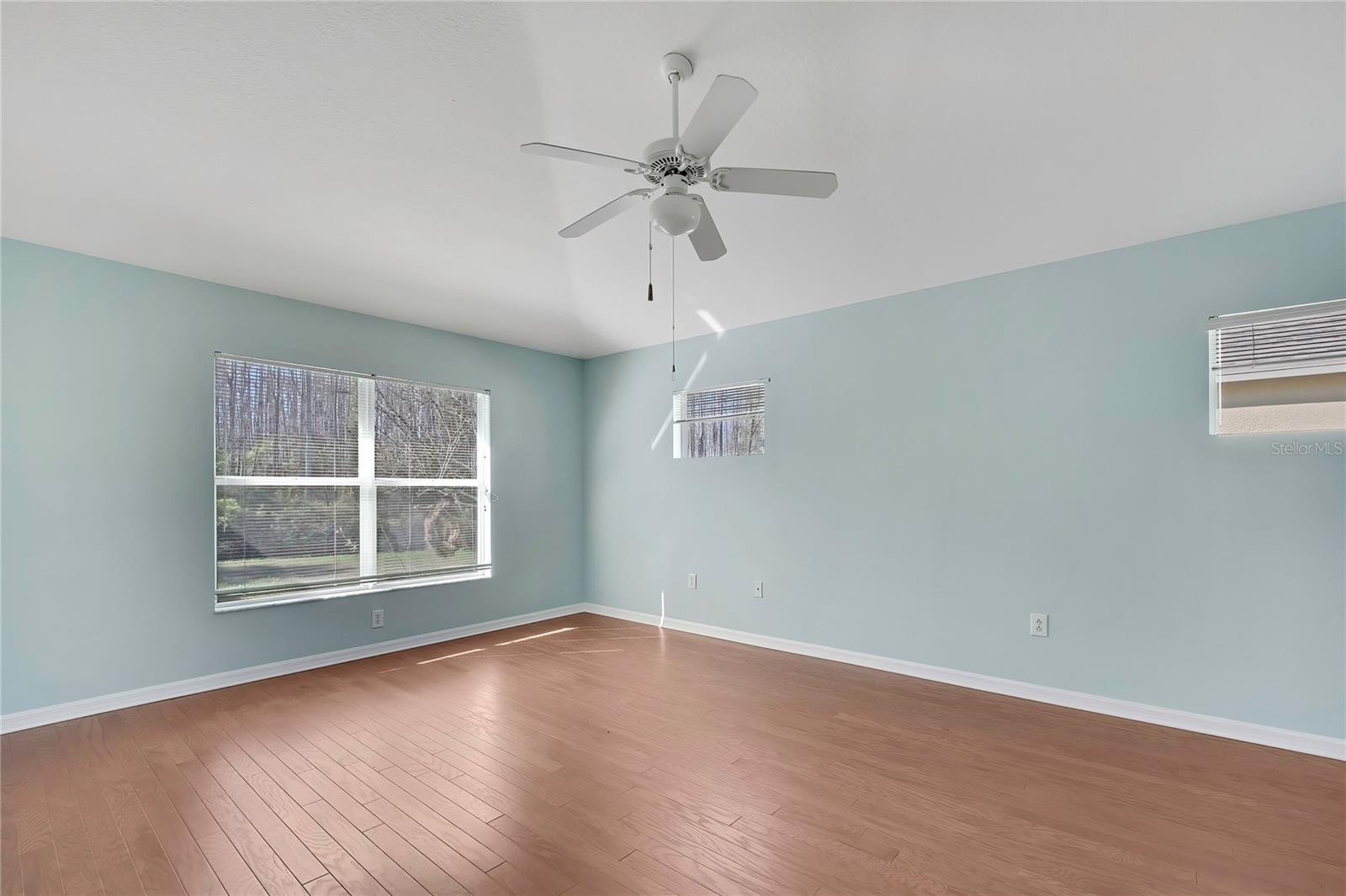 Image 21 of 66 For 20738 Nectarine Place