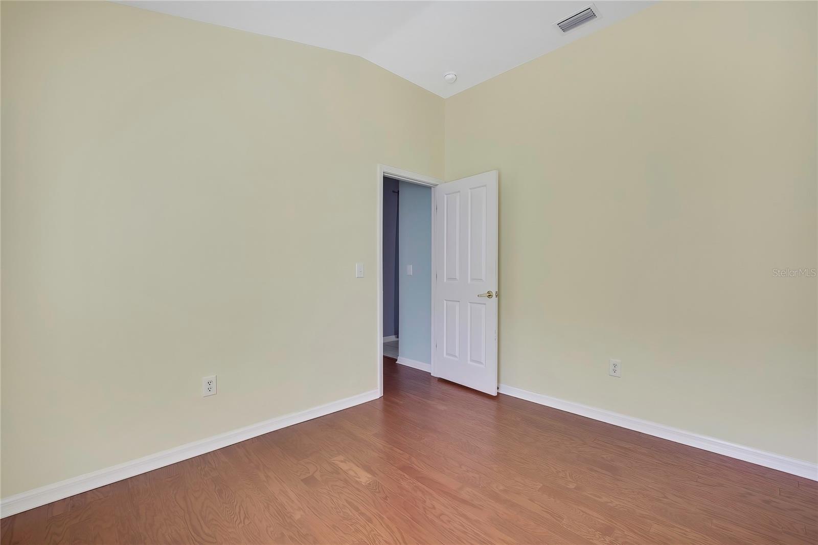 Image 32 of 66 For 20738 Nectarine Place