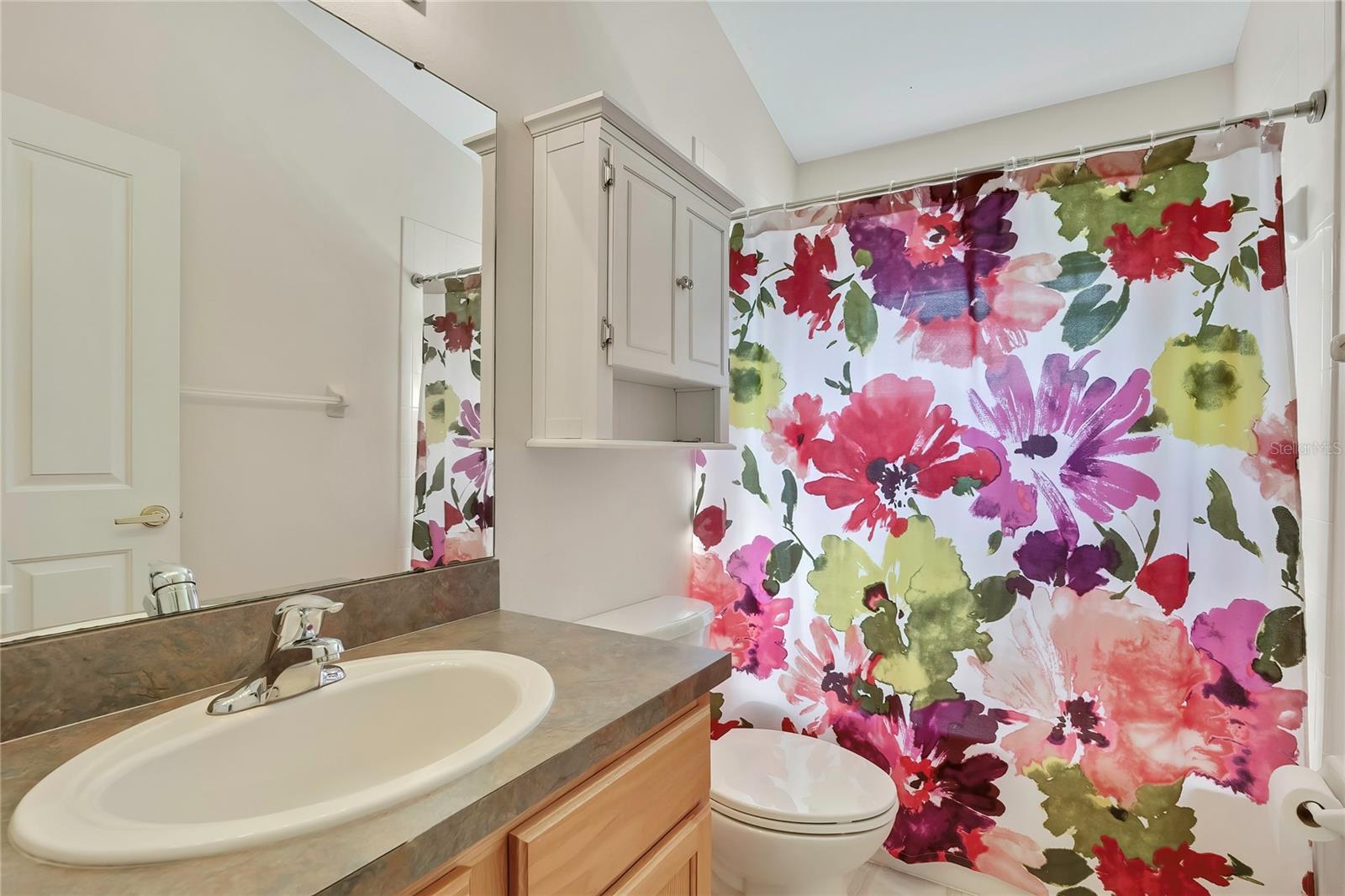 Image 36 of 66 For 20738 Nectarine Place