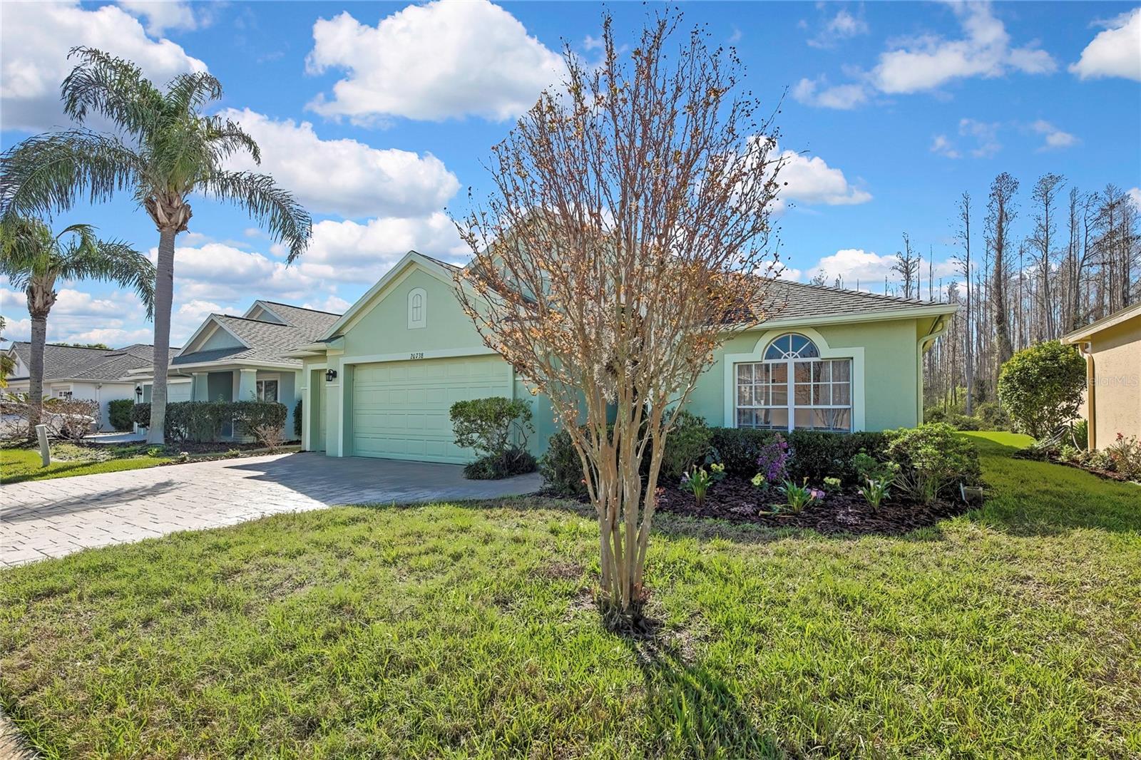 Image 4 of 66 For 20738 Nectarine Place