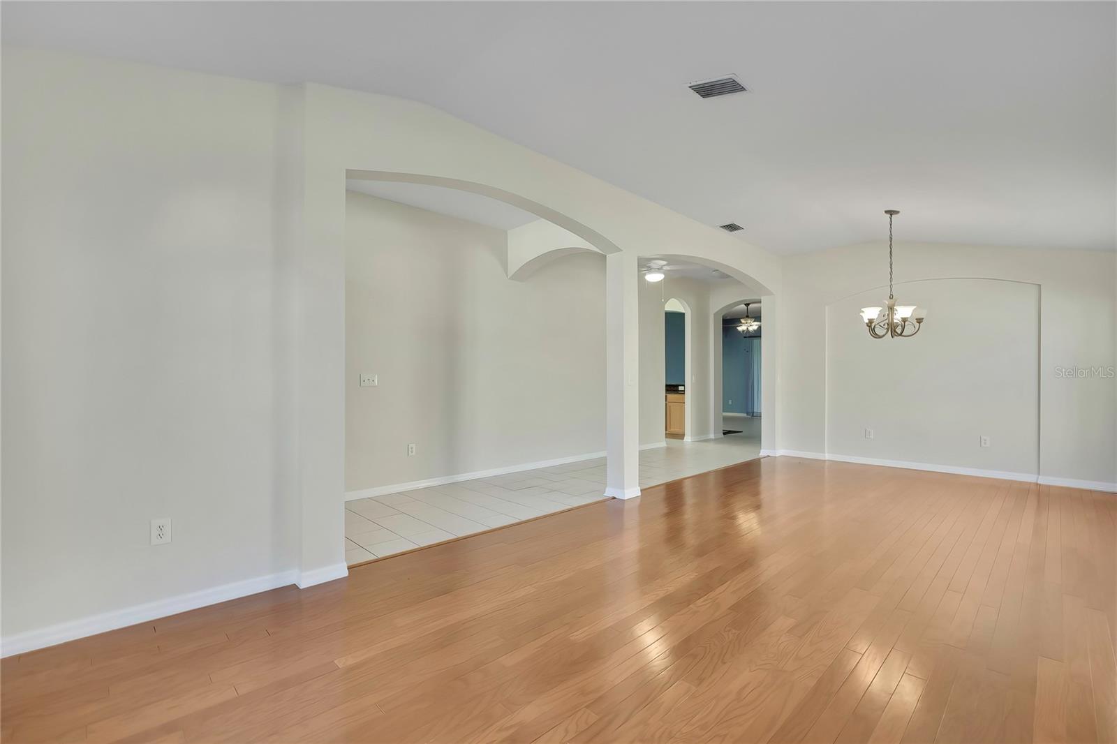 Image 9 of 66 For 20738 Nectarine Place