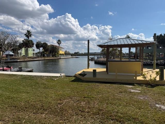 Image 6 of 13 For 6436 Driftwood Drive