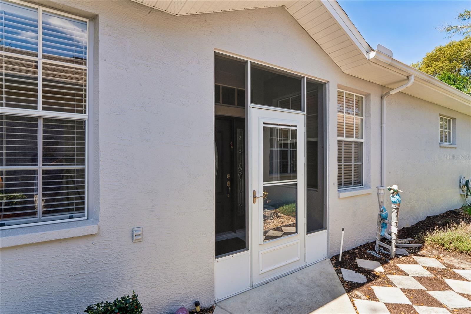 Image 5 of 73 For 14465 Middle Fairway Drive