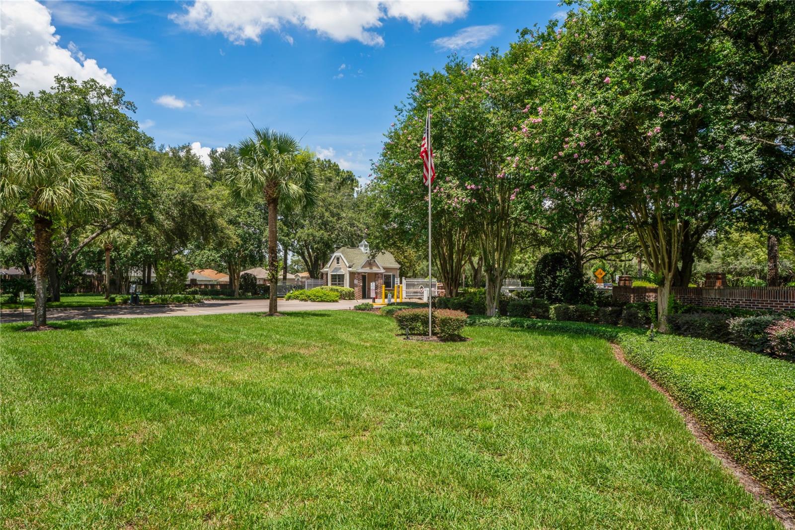 Image 57 of 73 For 14465 Middle Fairway Drive