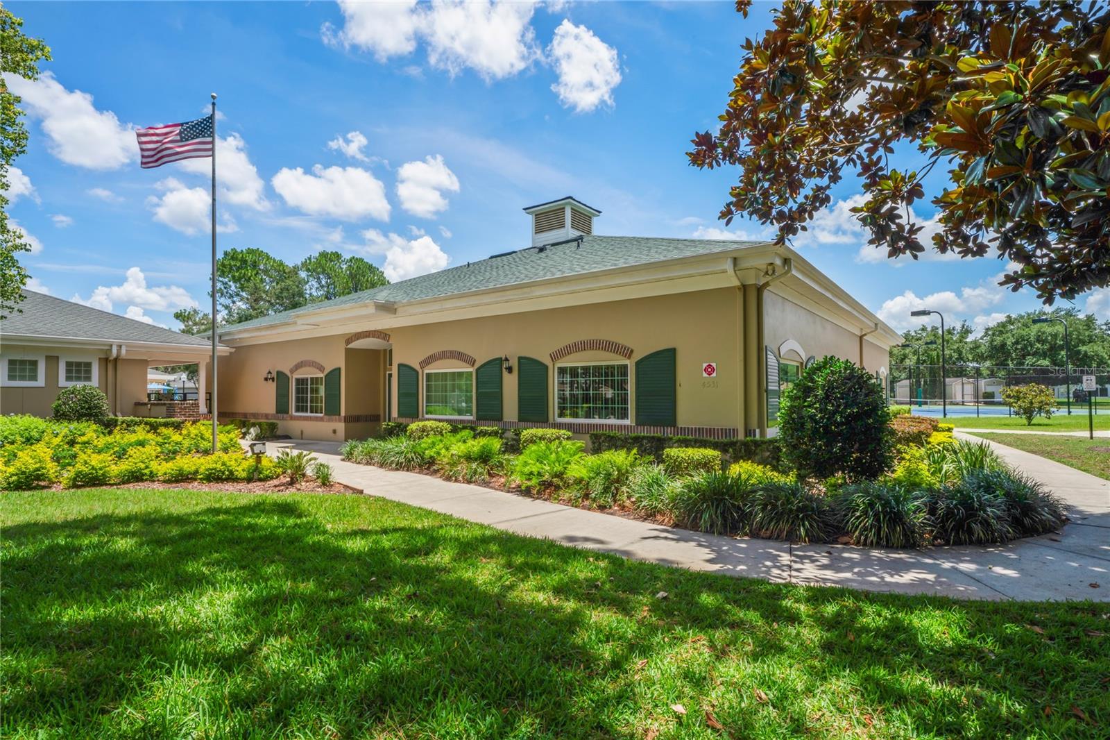 Image 60 of 73 For 14465 Middle Fairway Drive