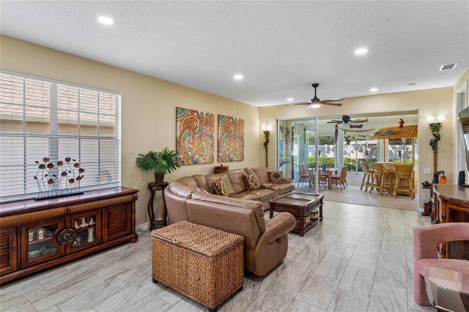 Image 7 of 73 For 14465 Middle Fairway Drive