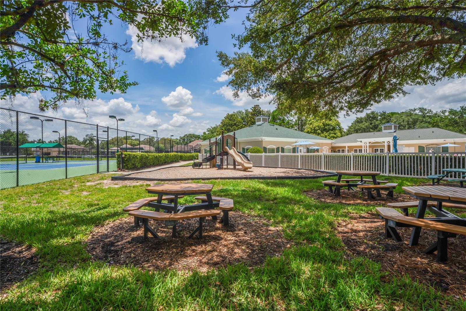 Image 72 of 73 For 14465 Middle Fairway Drive