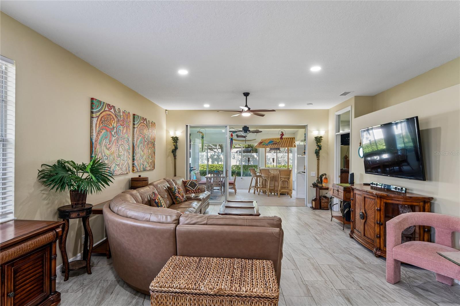 Image 8 of 73 For 14465 Middle Fairway Drive