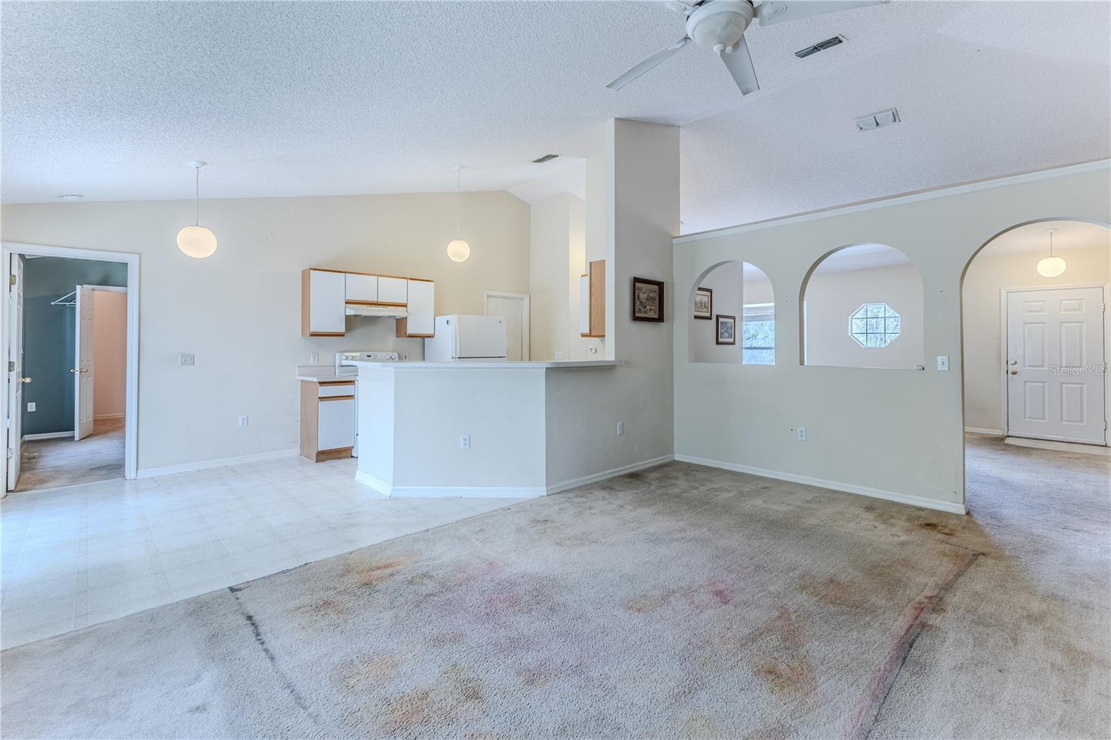 Image 15 of 47 For 8178 Pinehurst Drive