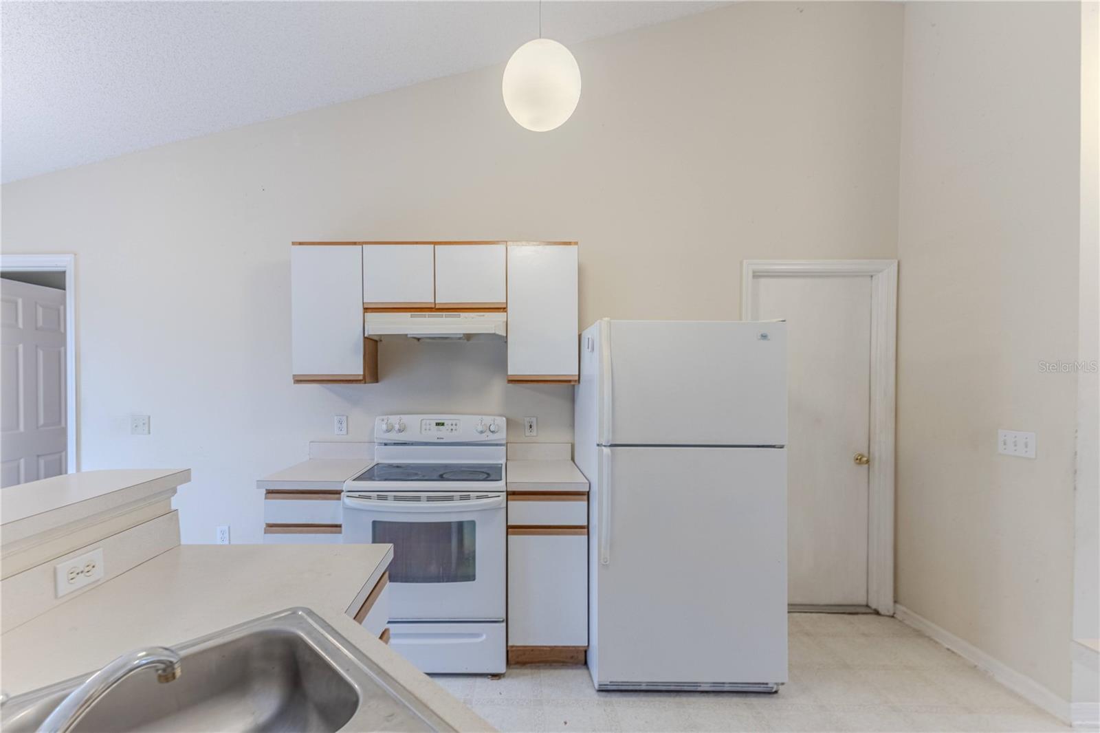 Image 20 of 47 For 8178 Pinehurst Drive